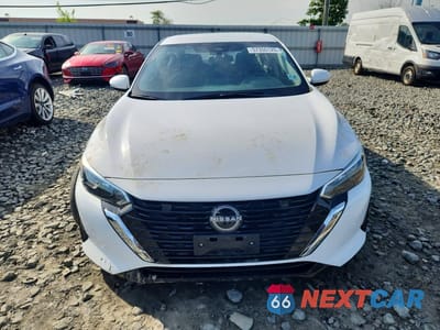 Piąte zdjęcie samochodu w środku: 2024 NISSAN SENTRA SV VIN:3N1AB8CVXRY358278 - miniatura