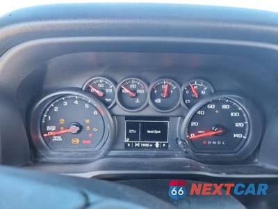 Zdjęcie 9 z 12 samochodu: 2024 CHEVROLET SILVERADO K1500 VIN:2GCUDAED7R1131516 - miniatura