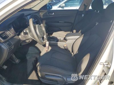 Zdjęcie 7 z 12 samochodu: 2018 KIA OPTIMA LX VIN:5XXGT4L3XJG187556 - miniatura