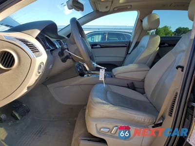 Zdjęcie 7 z 13 samochodu: 2013 AUDI Q7 PREMIUM PLUS VIN:WA1LMAFE8DD012240 - miniatura