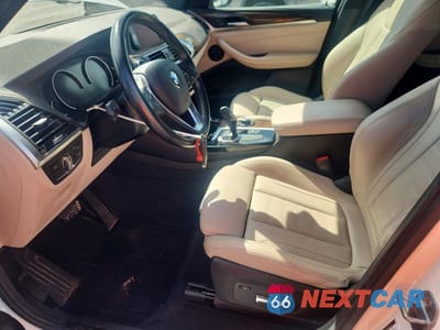 Zdjęcie 7 z 13 samochodu: 2019 BMW X3 SDRIVE30I VIN:5UXTR7C55KLF27585 - miniatura