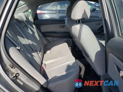 Zdjęcie 10 z 12 samochodu: 2010 HYUNDAI ELANTRA GLS VIN:KMHDU4AD6AU064709 - miniatura
