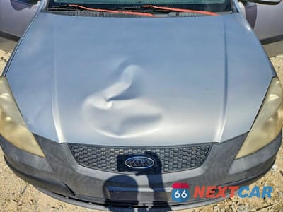 Zdjęcie 11 z 12 samochodu: 2006 KIA RIO 5 VIN:KNADE163866089250 - miniatura