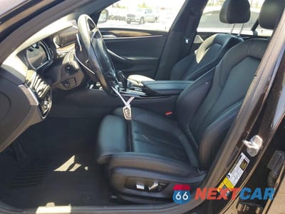 Zdjęcie 7 z 12 samochodu: 2019 BMW 530XE VIN:WBAJB1C50KB376391 - miniatura