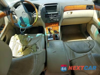 Zdjęcie 8 z 12 samochodu: 2005 LEXUS LS 430 VIN:JTHBN36F650178959 - miniatura