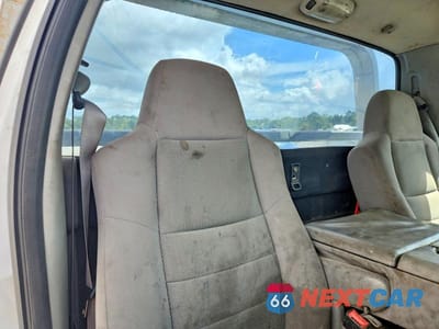 Zdjęcie 6 z 10 samochodu: 2005 FORD F550 SUPER DUTY VIN:1FDAF56P25EB90023 - miniatura