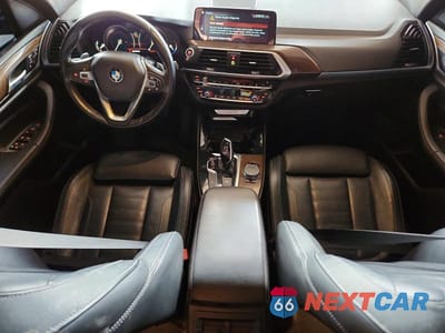 Zdjęcie 8 z 13 samochodu: 2019 BMW X3 SDRIVE30I VIN:5UXTR7C52KLF23655 - miniatura