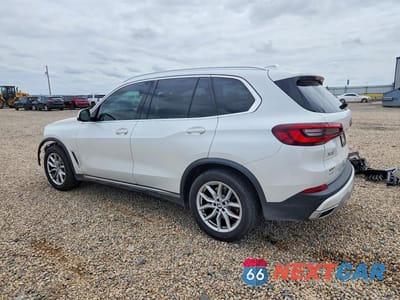 Drugie zdjęcie samochodu z przodu: 2021 BMW X5 XDRIVE40I VIN:5UXCR6C05M9H23332 - miniatura