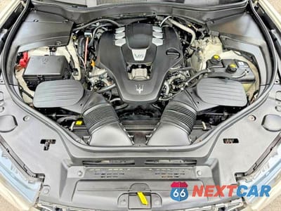 Zdjęcie 14 z 15 samochodu: 2018 MASERATI LEVANTE VIN:ZN661XUA6JX292117 - miniatura