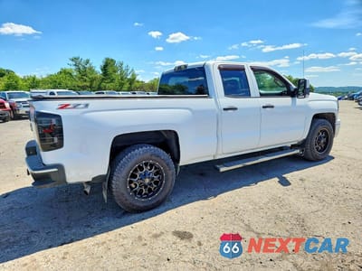 Trzecie zdjęcie samochodu z tyłu: 2014 CHEVROLET SILVERADO K1500 LT VIN:1GCVKREC8EZ197364 - miniatura