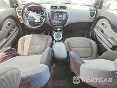 Zdjęcie 8 z 12 samochodu: 2018 KIA SOUL BASE VIN:KNDJN2A29J7592234 - miniatura