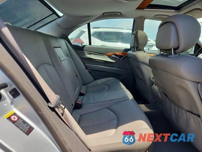 Zdjęcie 10 z 12 samochodu: 2007 MERCEDES-BENZ E 350 VIN:WDBUF56X97B022335 - miniatura