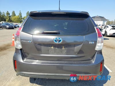 Zdjęcie 6 z 12 samochodu: 2016 TOYOTA PRIUS V FOUR VIN:JTDZN3EU3GJ046013 - miniatura