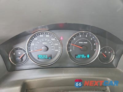 Zdjęcie 9 z 13 samochodu: 2007 JEEP COMMANDER VIN:1J8HG48P67C562705 - miniatura