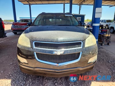 Piąte zdjęcie samochodu w środku: 2010 CHEVROLET TRAVERSE LT VIN:1GNLRFED4AS118647 - miniatura