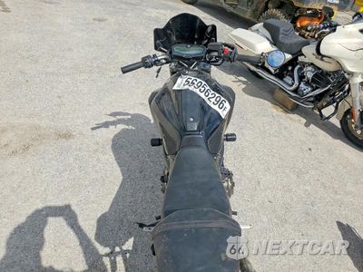 Zdjęcie 6 z 9 samochodu: 2016 YAMAHA FZ07 VIN:JYARM06E2GA009250 - miniatura