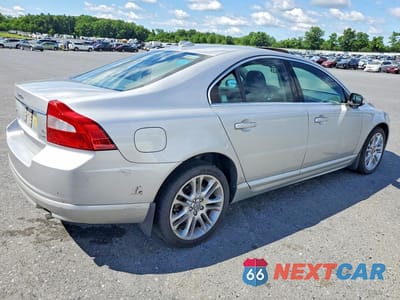 Trzecie zdjęcie samochodu z tyłu: 2008 VOLVO S80 T6 TURBO VIN:YV1AH992181055109 - miniatura
