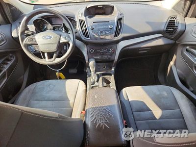 Zdjęcie 8 z 14 samochodu: 2017 FORD ESCAPE S VIN:1FMCU0F71HUC31429 - miniatura