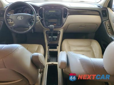 Zdjęcie 8 z 13 samochodu: 2002 TOYOTA HIGHLANDER LIMITED VIN:JTEGF21A720070271 - miniatura