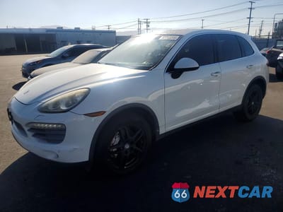 2011 PORSCHE CAYENNE S WP1AB2A25BLA42058 - główne zdjęcie licytacji z USA - miniatura