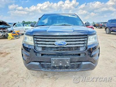 Piąte zdjęcie samochodu w środku: 2018 FORD EXPLORER POLICE INTERCEPTOR VIN:1FM5K8AR4JGC43102 - miniatura