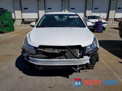 Piąte zdjęcie samochodu w środku: 2014 CHEVROLET CRUZE LT VIN:1G1PK5SBXE7431120 - miniatura