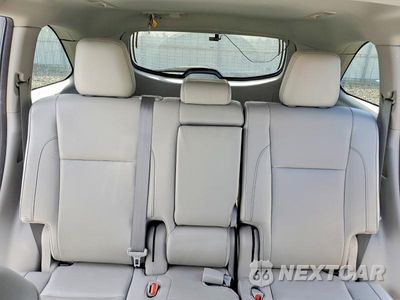 Zdjęcie 10 z 14 samochodu: 2018 TOYOTA HIGHLANDER XLE VIN:5TDJZRFH1JS560362 - miniatura