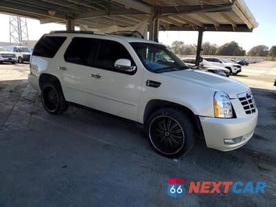 Czwarte zdjęcie samochodu z boku: 2007 CADILLAC ESCALADE LUXURY VIN:1GYFK63847R339045 - miniatura
