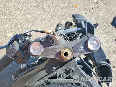 Zdjęcie 7 z 9 samochodu: 2015 SUZUKI GSX-R1000 VIN:JS1GT78A0F2100263 - miniatura
