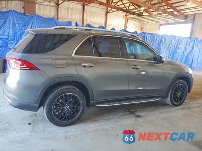 Trzecie zdjęcie samochodu z tyłu: 2020 MERCEDES-BENZ GLE 350 4MATIC VIN:4JGFB4KB1LA011738 - miniatura