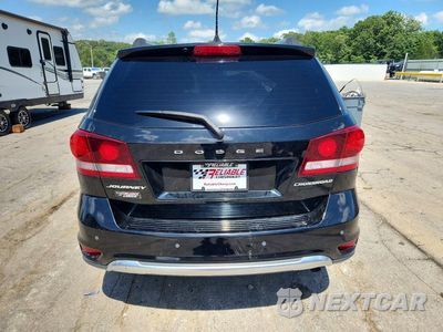 Zdjęcie 6 z 13 samochodu: 2020 DODGE JOURNEY CROSSROAD VIN:3C4PDCGB6LT271745 - miniatura