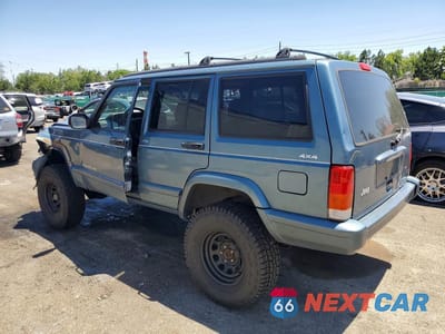 Drugie zdjęcie samochodu z przodu: 1998 JEEP CHEROKEE SPORT VIN:1J4FJ68S9WL153722 - miniatura