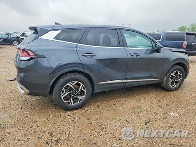 Trzecie zdjęcie samochodu z tyłu: 2023 KIA SPORTAGE LX VIN:KNDPUCAF1P7040175 - miniatura