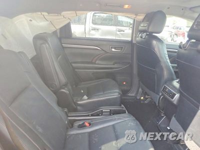 Zdjęcie 11 z 13 samochodu: 2015 TOYOTA HIGHLANDER LIMITED VIN:5TDYKRFH8FS080801 - miniatura