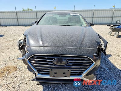 Piąte zdjęcie samochodu w środku: 2019 HYUNDAI SONATA SE VIN:5NPE24AF0KH734153 - miniatura