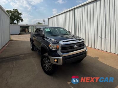 2015 TOYOTA TUNDRA SR5 5TFDW5F11FX433517 - główne zdjęcie licytacji z USA - miniatura