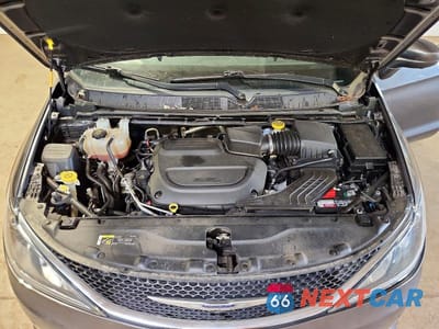 Zdjęcie 12 z 14 samochodu: 2020 CHRYSLER PACIFICA TOURING VIN:2C4RC1FG1LR222663 - miniatura