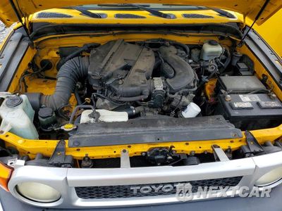 Zdjęcie 12 z 13 samochodu: 2007 TOYOTA FJ CRUISER BASE VIN:JTEBU11FX70035446 - miniatura