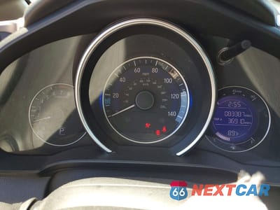 Zdjęcie 9 z 12 samochodu: 2019 HONDA FIT LX VIN:3HGGK5H46KM738321 - miniatura