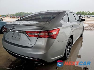Trzecie zdjęcie samochodu z tyłu: 2018 TOYOTA AVALON XLE PREMIUM VIN:4T1BK1EB7JU269038 - miniatura