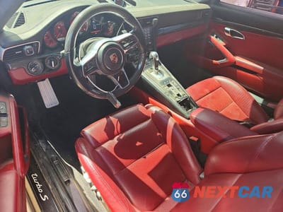 Zdjęcie 8 z 12 samochodu: 2017 PORSCHE 911 TURBO VIN:WP0AD2A99HS166860 - miniatura