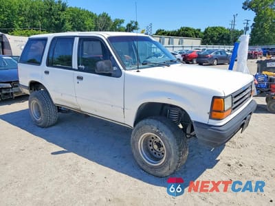 Czwarte zdjęcie samochodu z boku: 1994 FORD EXPLORER VIN:1FMDU34XBRUB47926 - miniatura