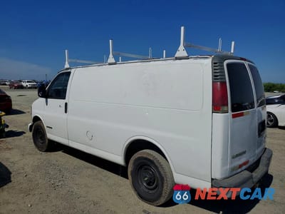 Drugie zdjęcie samochodu z przodu: 2000 CHEVROLET EXPRESS G3500 VIN:1GCHG35R0Y1158674 - miniatura
