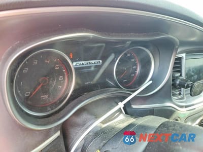 Zdjęcie 9 z 12 samochodu: 2020 DODGE CHARGER SXT VIN:2C3CDXBG1LH125761 - miniatura