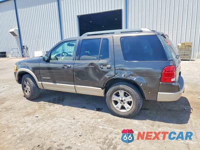 Drugie zdjęcie samochodu z przodu: 2005 FORD EXPLORER VIN:1FMDU74W95UA28114 - miniatura