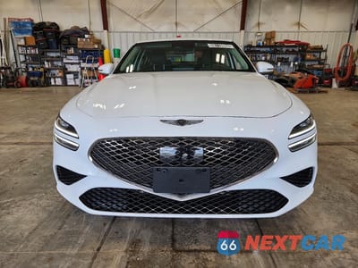 Piąte zdjęcie samochodu w środku: 2026 GENESIS G70 2.5T STANDARD VIN:KMTG64SC9TU166480 - miniatura
