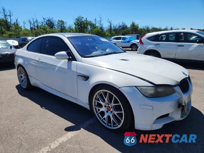 Czwarte zdjęcie samochodu z boku: 2008 BMW M3 VIN:WBSWD93538PY42322 - miniatura
