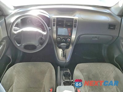 Zdjęcie 8 z 12 samochodu: 2005 HYUNDAI TUCSON GLS VIN:KM8JN72D45U111158 - miniatura
