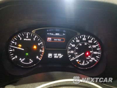 Zdjęcie 9 z 13 samochodu: 2014 NISSAN PATHFINDER SV VIN:5N1AR2MMXEC690053 - miniatura