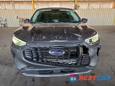 Piąte zdjęcie samochodu w środku: 2025 FORD ESCAPE ACTIVE VIN:1FMCU0GN3SUA65564 - miniatura